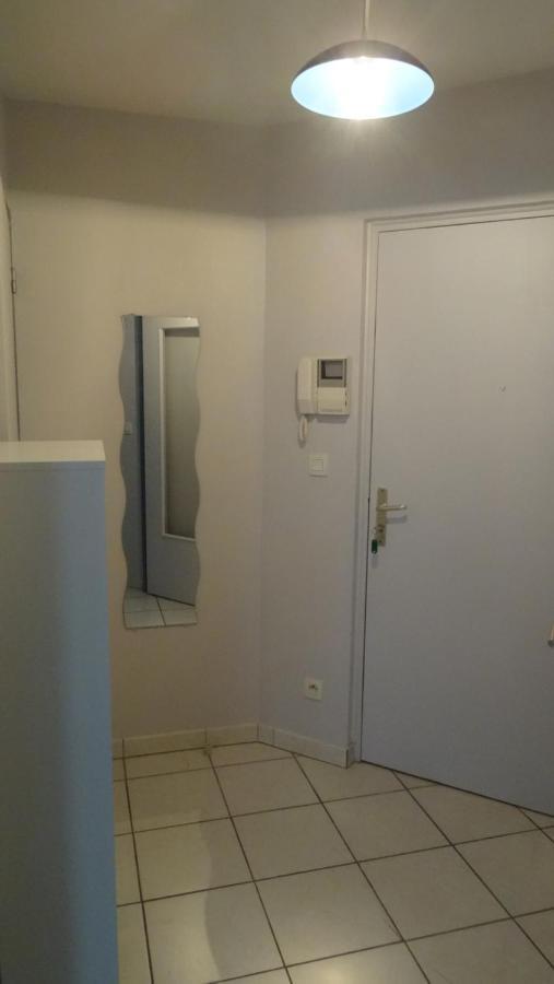 Appart T2 Standing Tout Confort Au Calme - Parking En Option Lyon Dış mekan fotoğraf